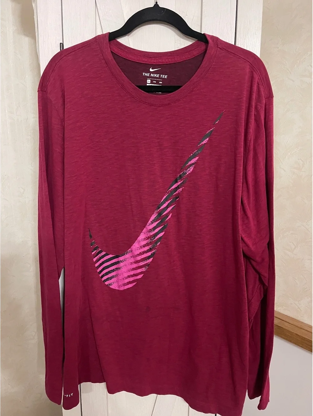 Nike Dri-FIT training long sleeve shirt